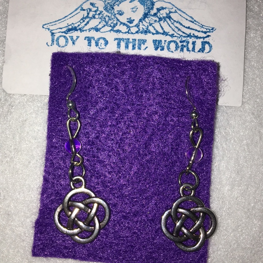 Handcrafted wearable chakra art.